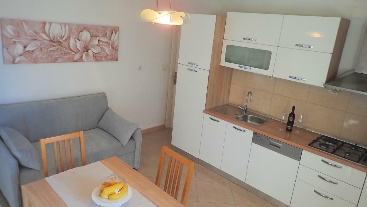 Studio Apartman Mia Stobreč Extérieur photo